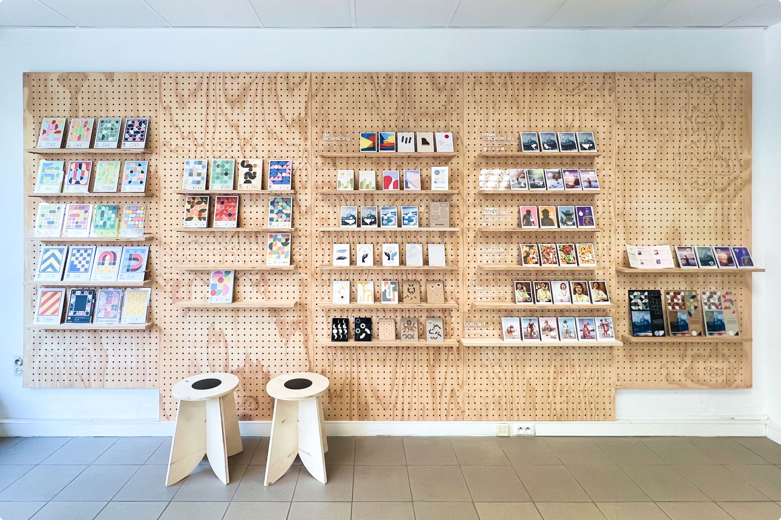 Stalenwand in het servicepunt van Leuven