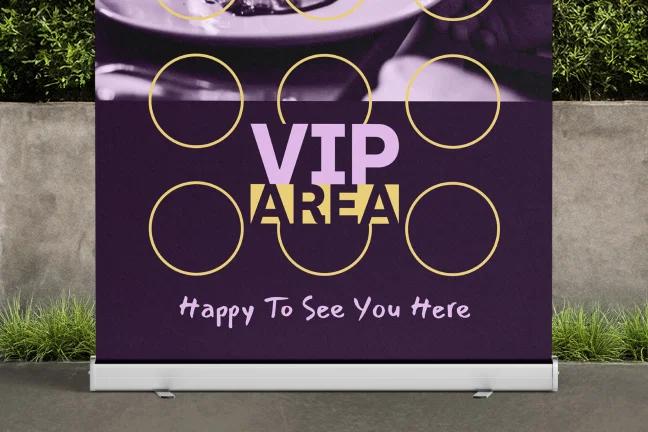 een roll-up banner bedrukt voor een vip area 