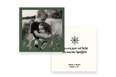 Vierkante kerstkaart met eigen foto.