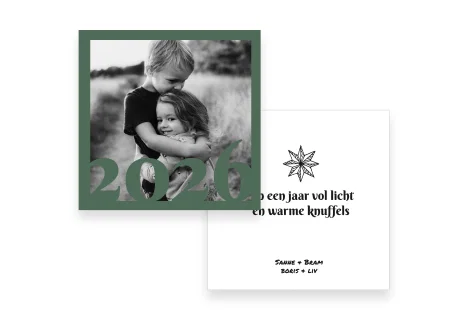 Vierkante kerstkaart met eigen foto.